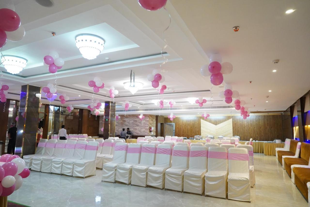Hotel Shanti Sagar Kharar エクステリア 写真