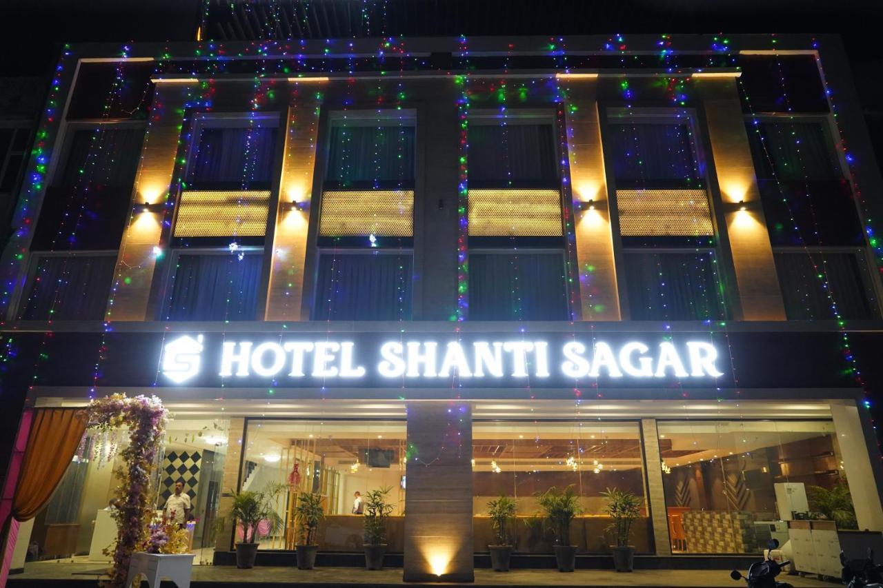 Hotel Shanti Sagar Kharar エクステリア 写真
